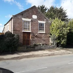 The Old Chapel-the Nave Apartment